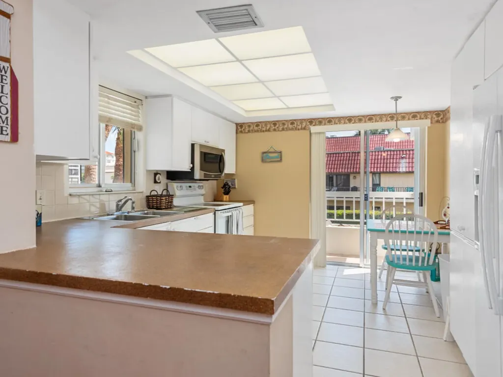 901 Huron Court Marco Island FL 34145