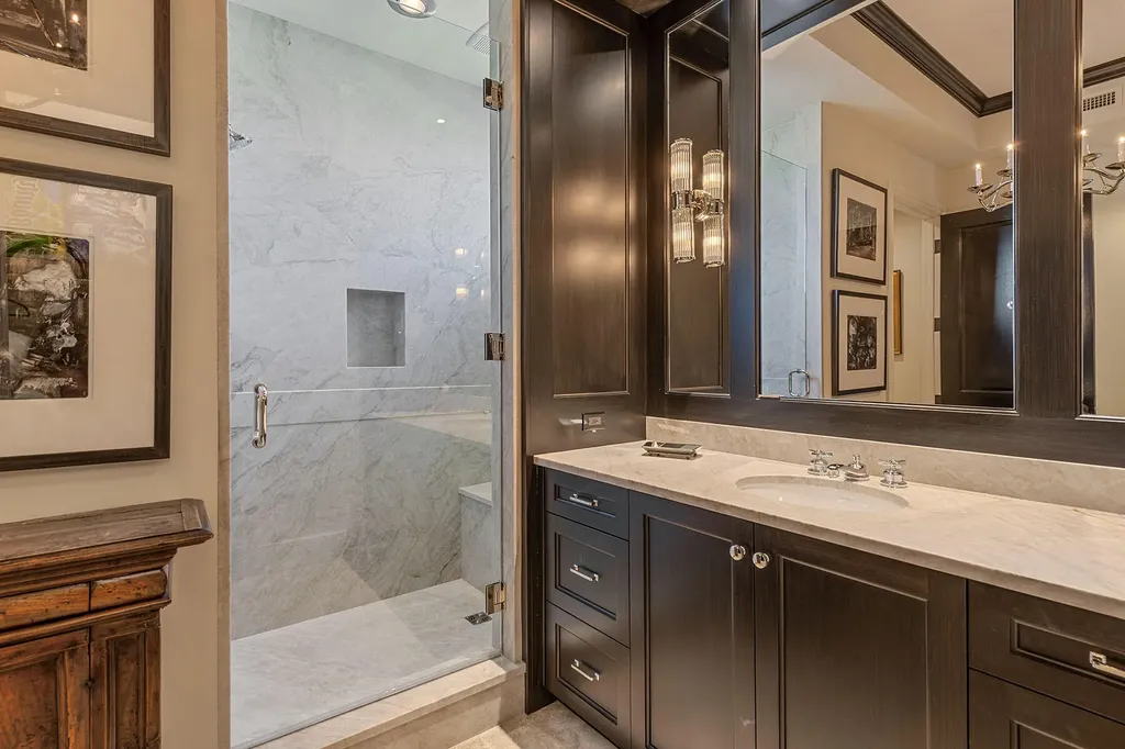 13675 Vanderbilt Drive Naples FL 34110