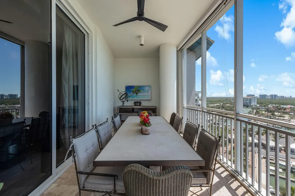 13675 Vanderbilt Drive Naples FL 34110