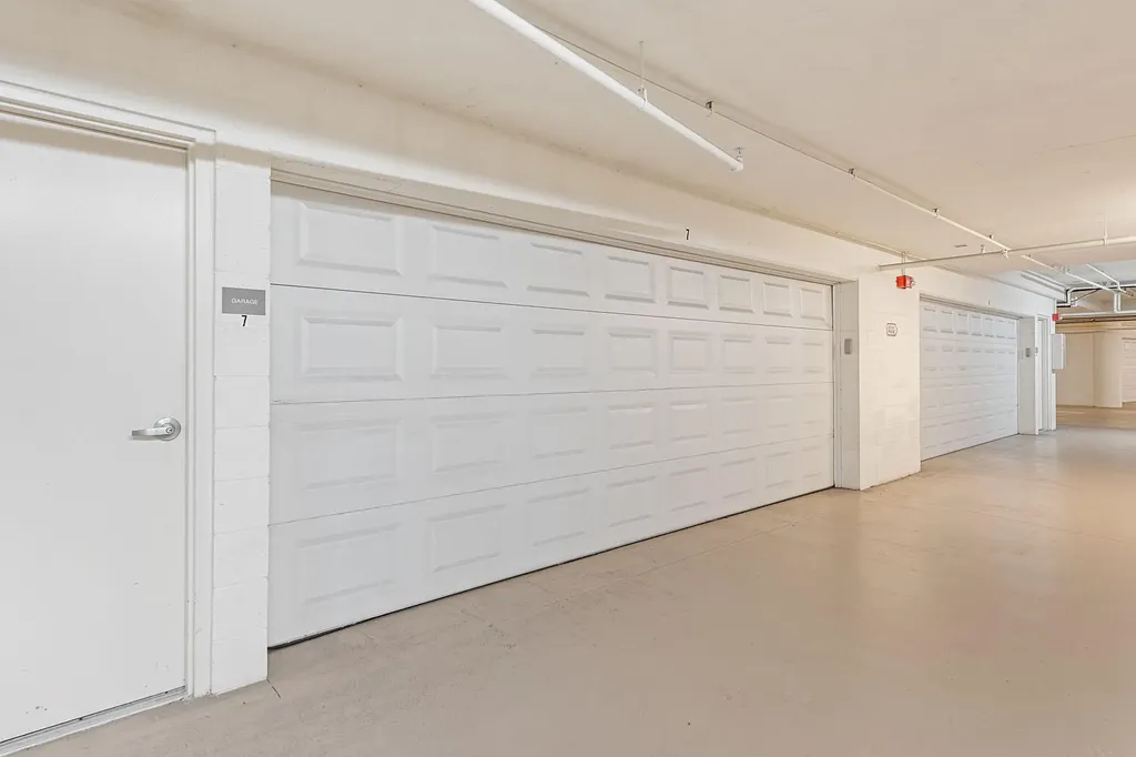 13675 Vanderbilt Drive Naples FL 34110