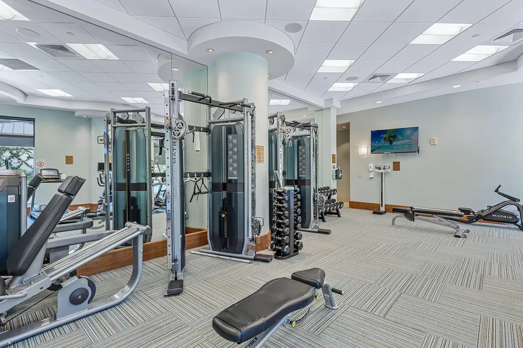 13675 Vanderbilt Drive Naples FL 34110