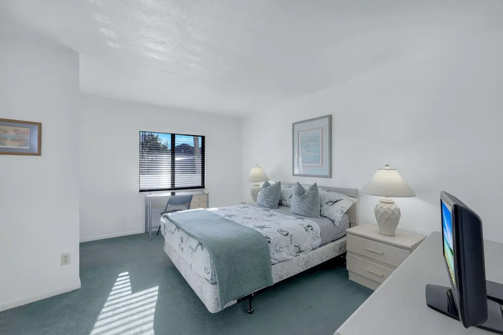 1085 Bald Eagle Drive Marco Island FL 34145