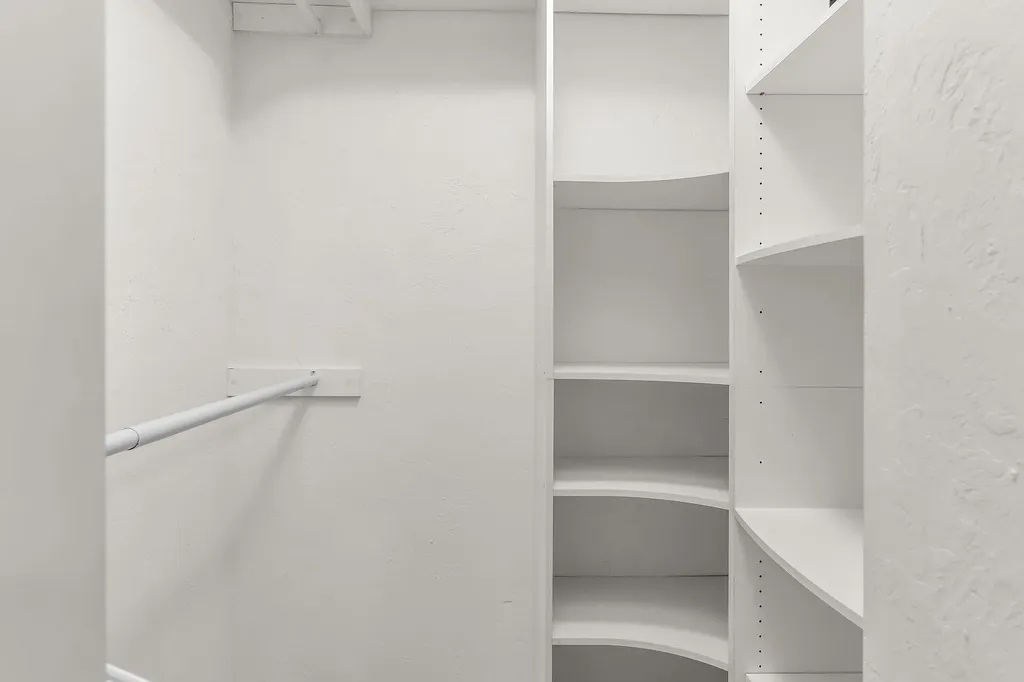 1100 Swallow Marco Island FL 34145