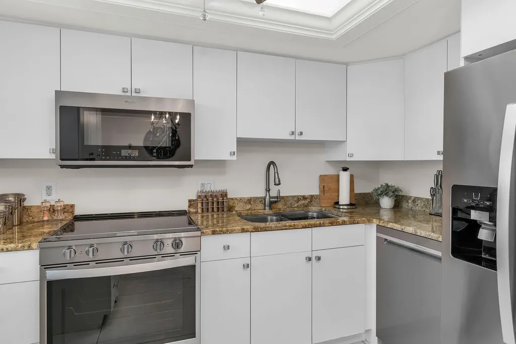 1100 Swallow Marco Island FL 34145