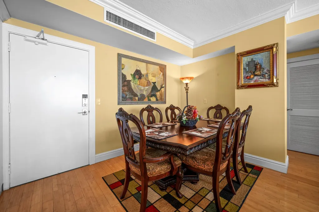 140 Seaview Court Marco Island FL 34145