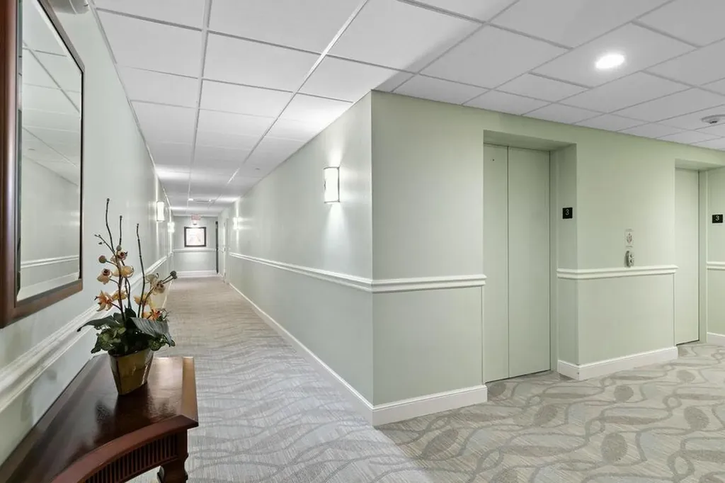 140 Seaview Court Marco Island FL 34145