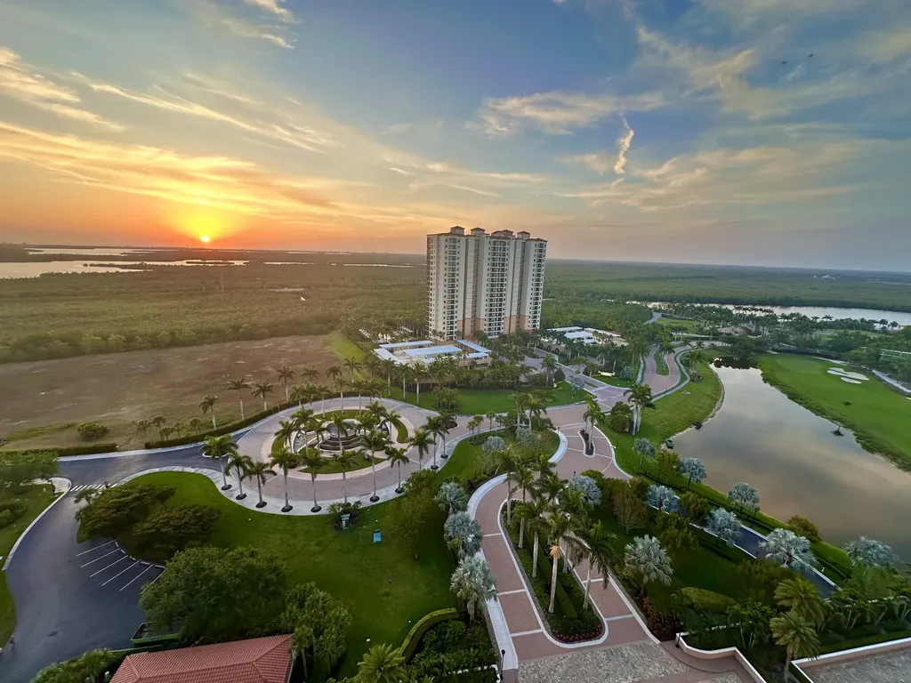 1060 Borghese Lane Naples FL 34114