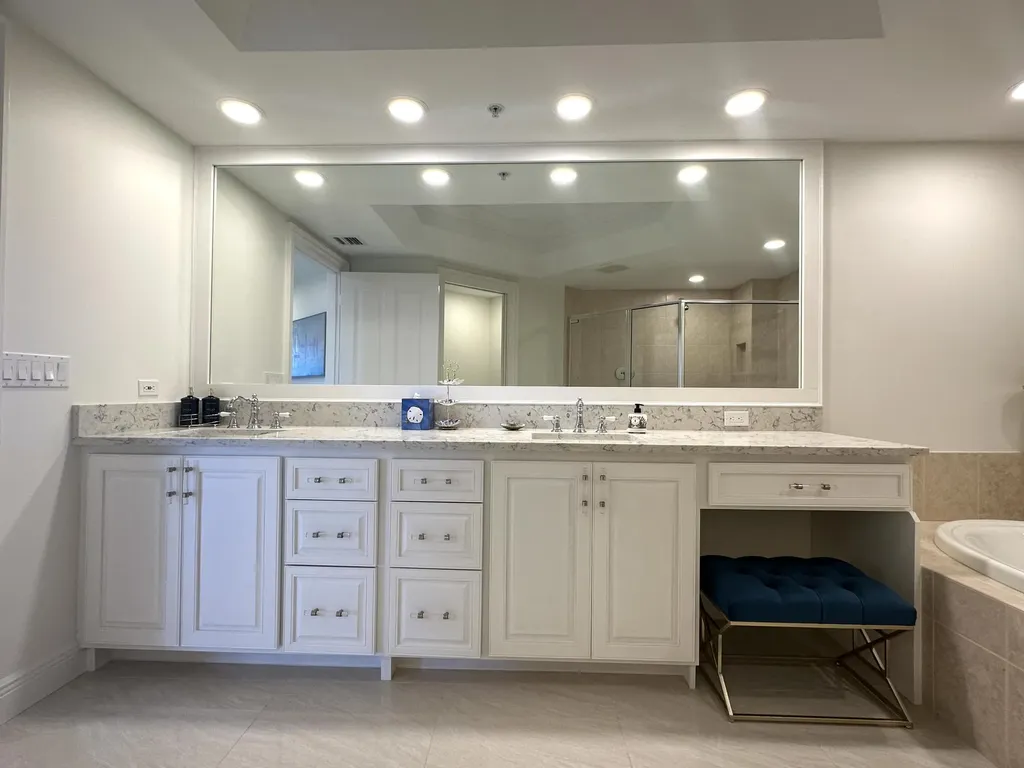 1060 Borghese Lane Naples FL 34114