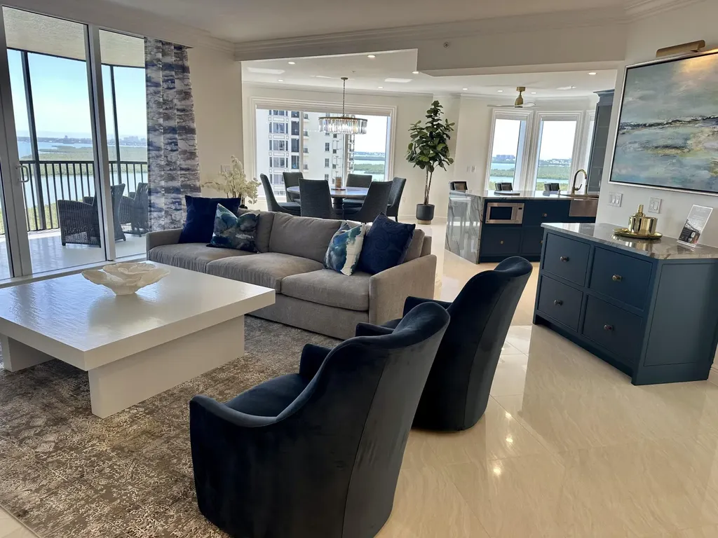 1060 Borghese Lane Naples FL 34114