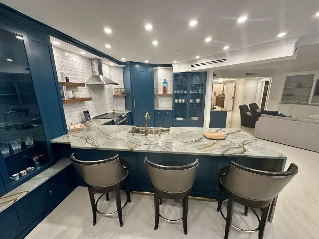 1060 Borghese Lane Naples FL 34114