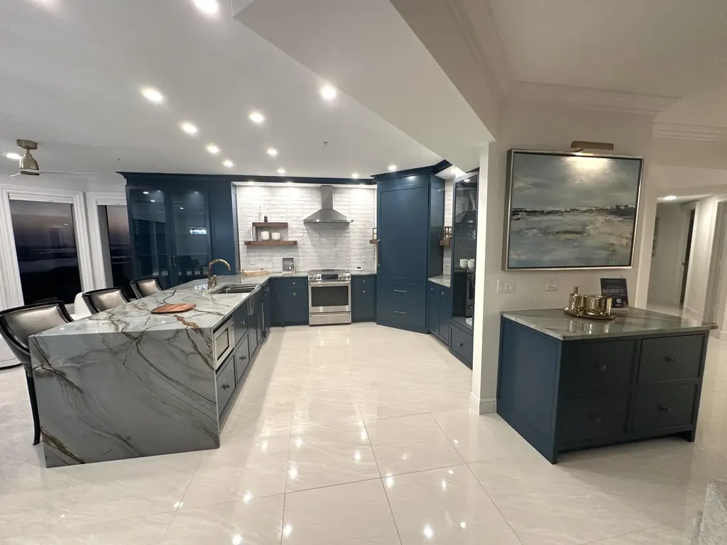 1060 Borghese Lane Naples FL 34114