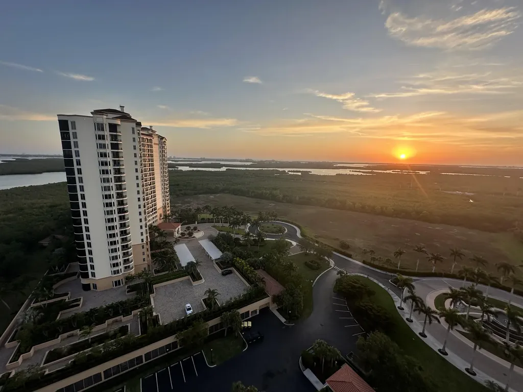 1060 Borghese Lane Naples FL 34114