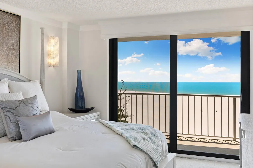 320 Seaview Court Marco Island FL 34145