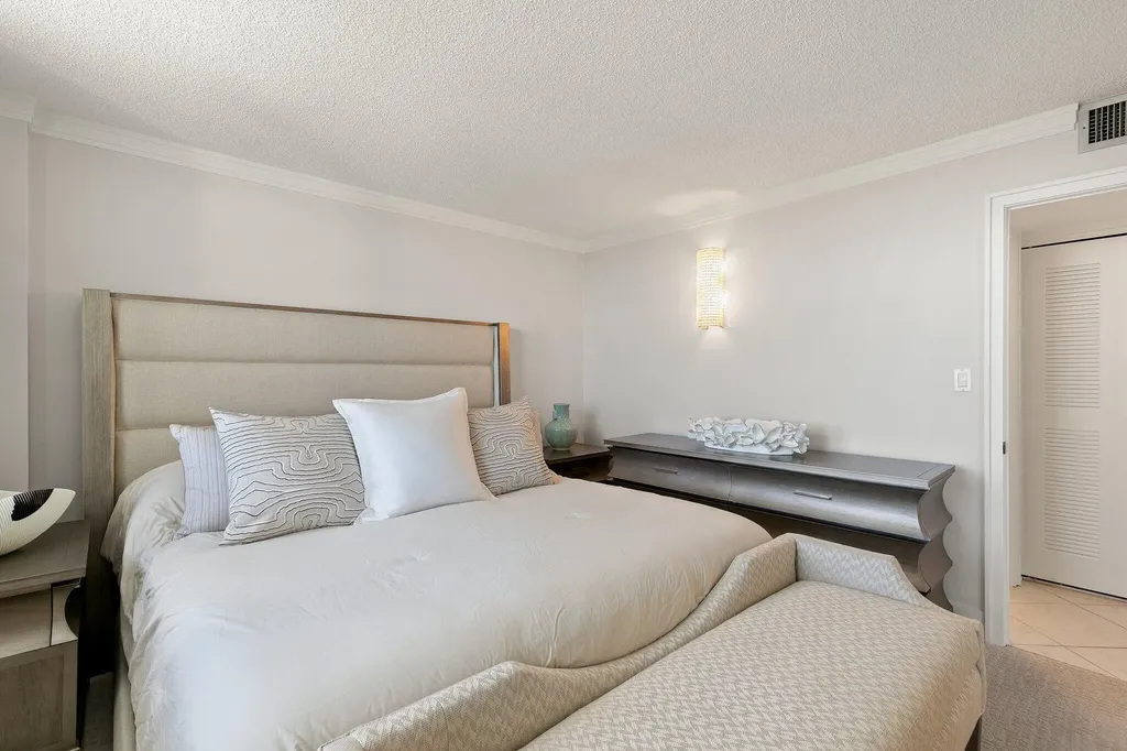 320 Seaview Court Marco Island FL 34145