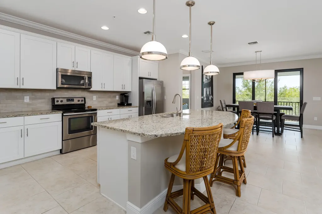 1598 Oceania Drive S Naples FL 34113