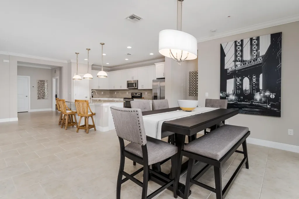 1598 Oceania Drive S Naples FL 34113