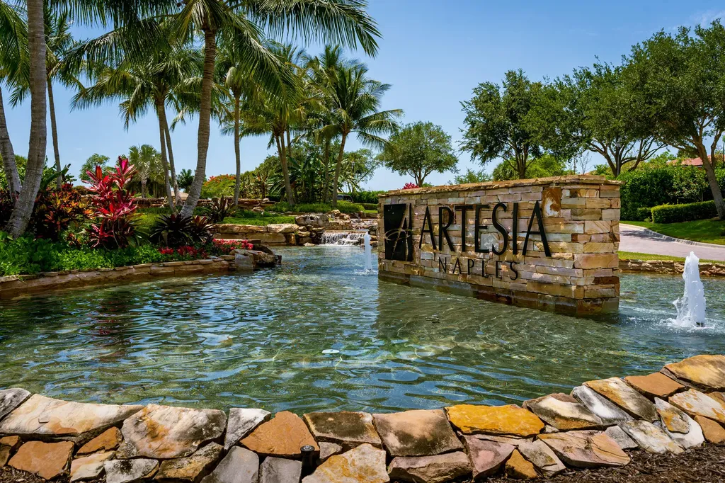 1598 Oceania Drive S Naples FL 34113