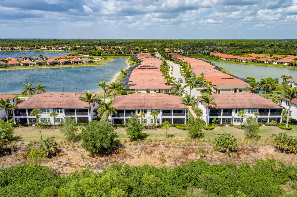 1598 Oceania Drive S Naples FL 34113