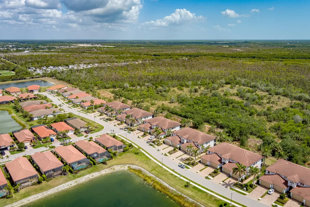 1598 Oceania Drive S Naples FL 34113