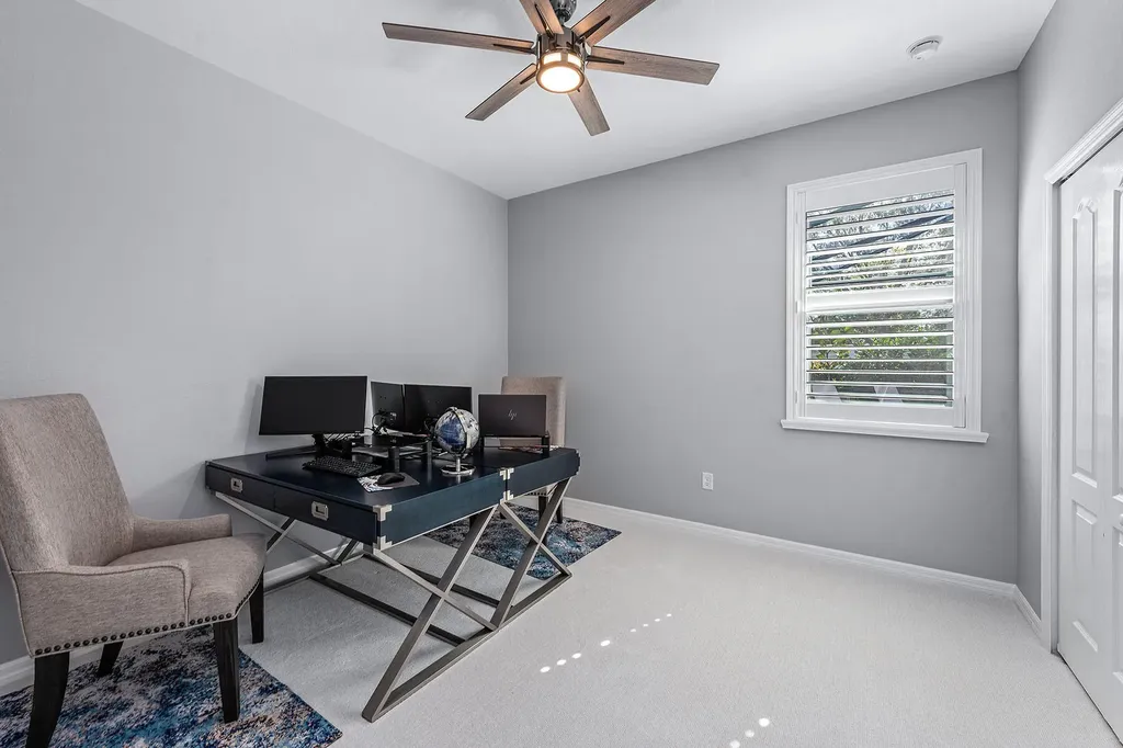 9381 Glenforest Drive Naples FL 34120