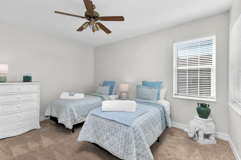 1286 Rialto Way Naples FL 34114