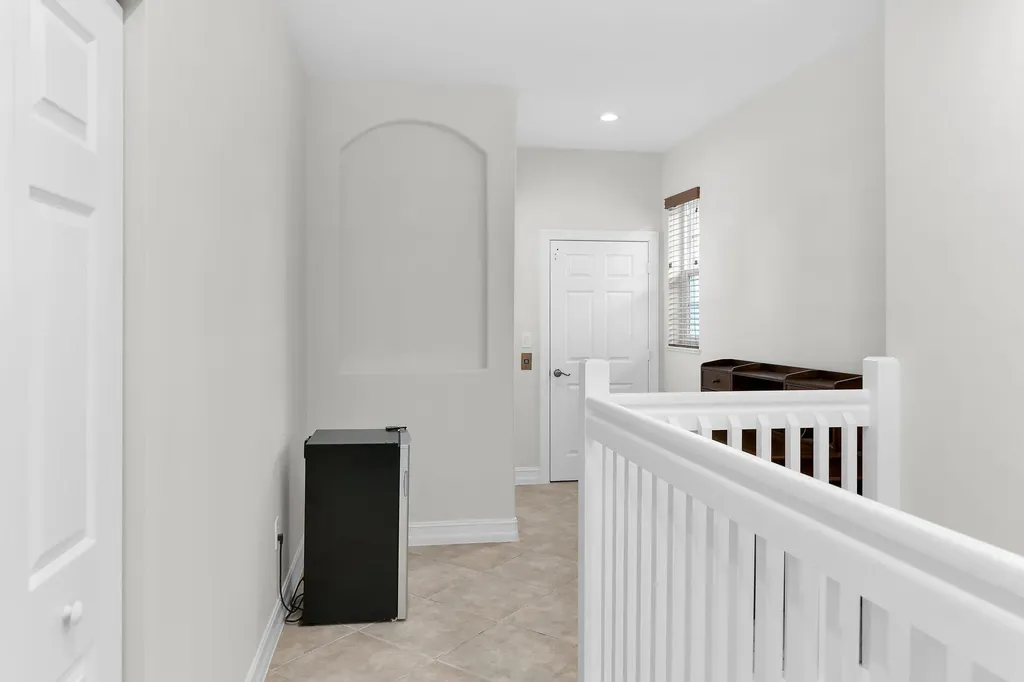 1286 Rialto Way Naples FL 34114