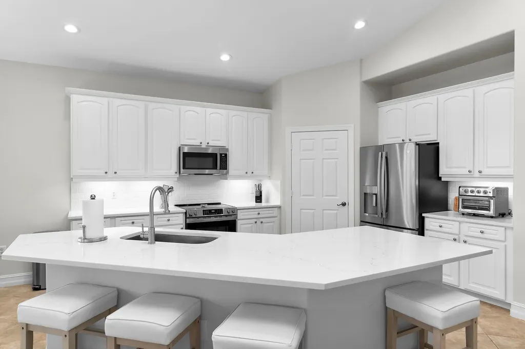 1286 Rialto Way Naples FL 34114