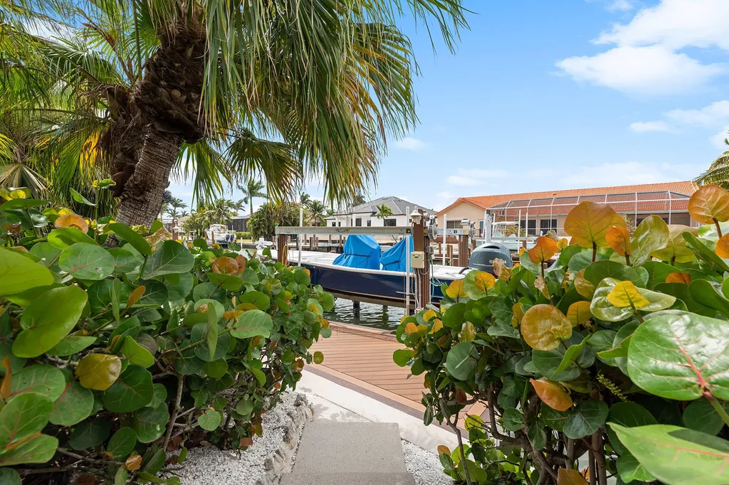 276 Rockhill Court Marco Island FL 34145