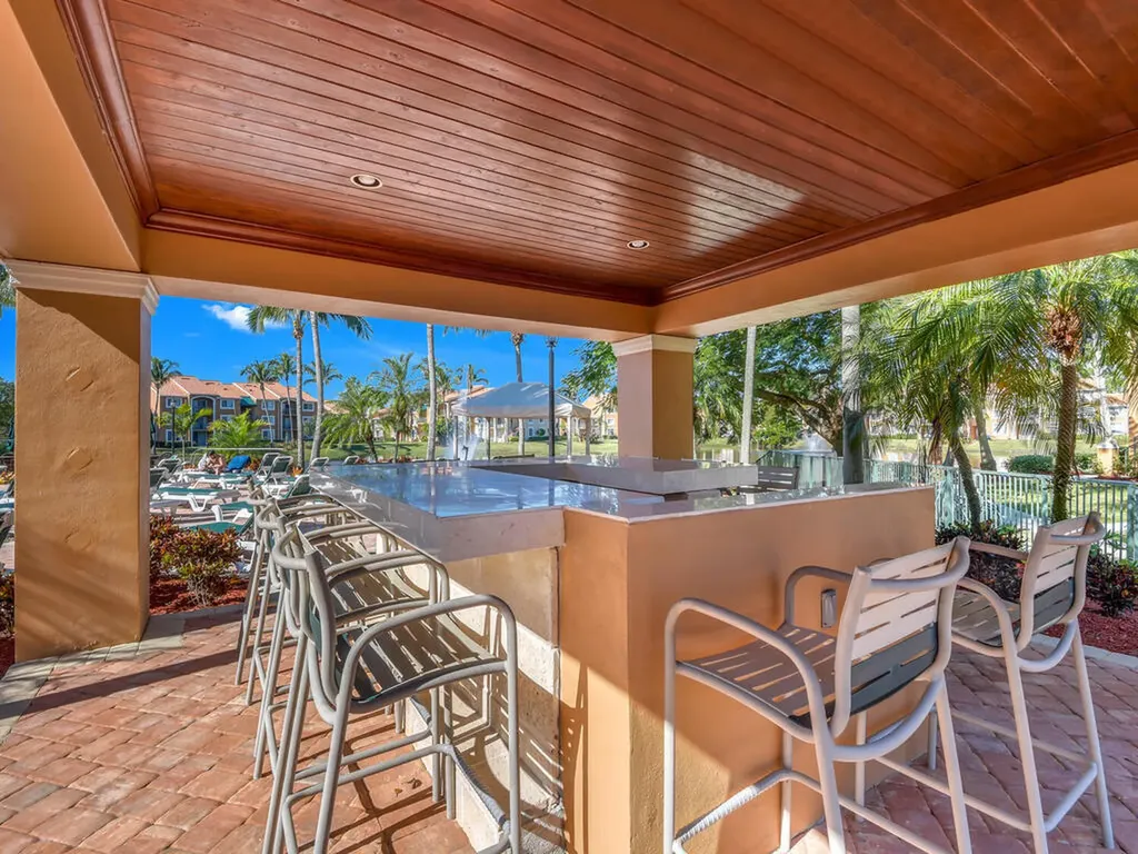 1180 Wildwood Lakes Boulevard Naples FL 34104