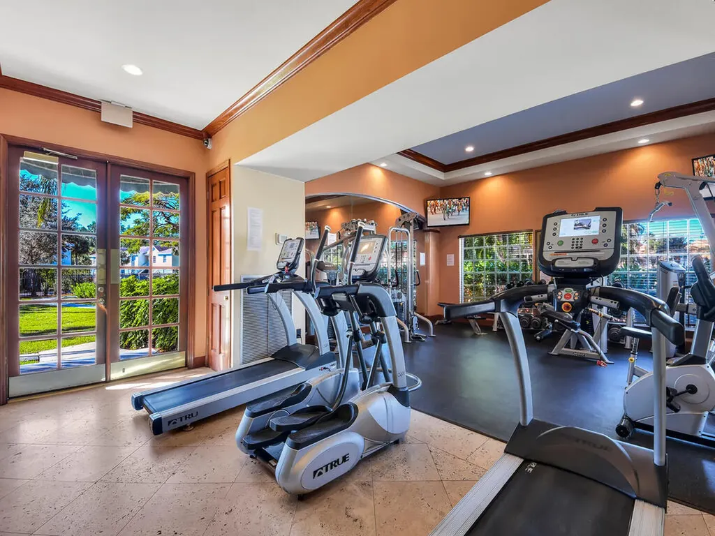 1180 Wildwood Lakes Boulevard Naples FL 34104