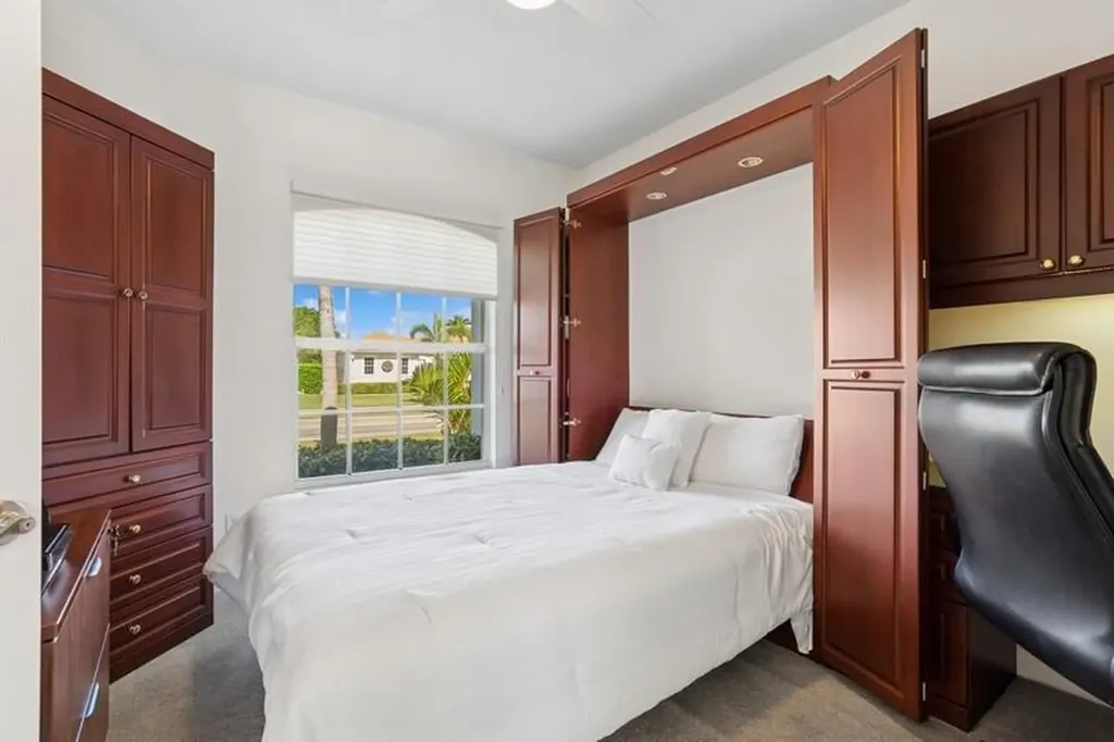 61 N Barfield Drive Marco Island FL 34145