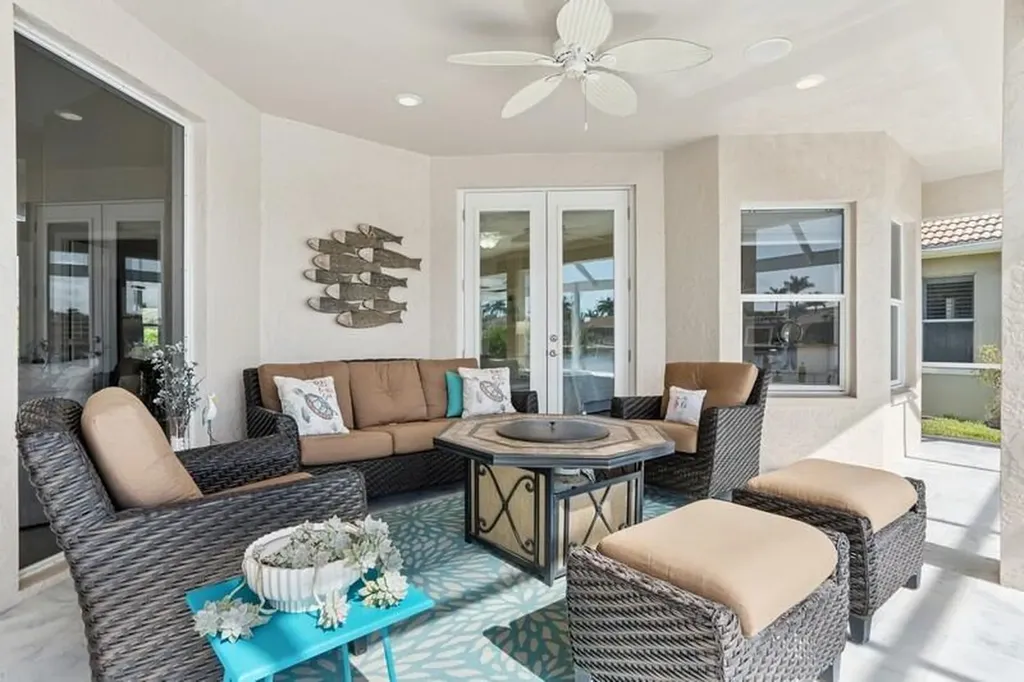 61 N Barfield Drive Marco Island FL 34145