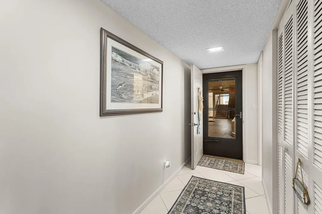 845 Collier Marco Island FL 34145