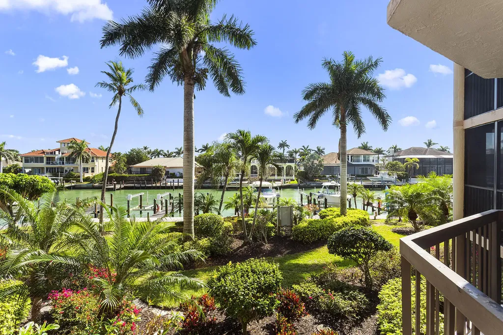 845 Collier Marco Island FL 34145