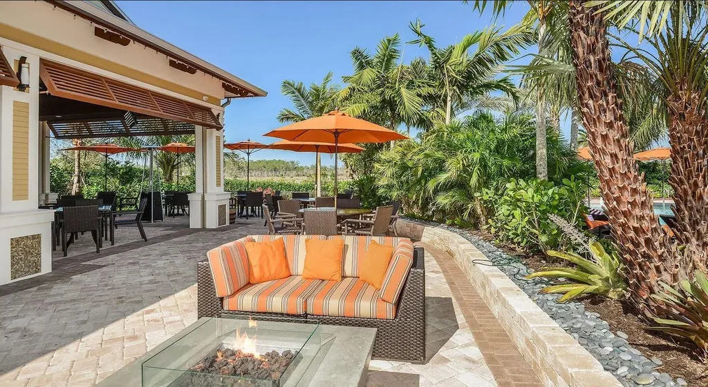 9311 Terresina Drive Naples FL 34119