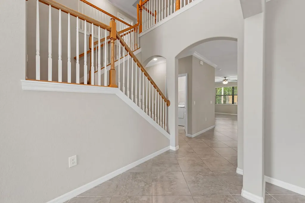 9403 Foxglove Lane Naples FL 34120