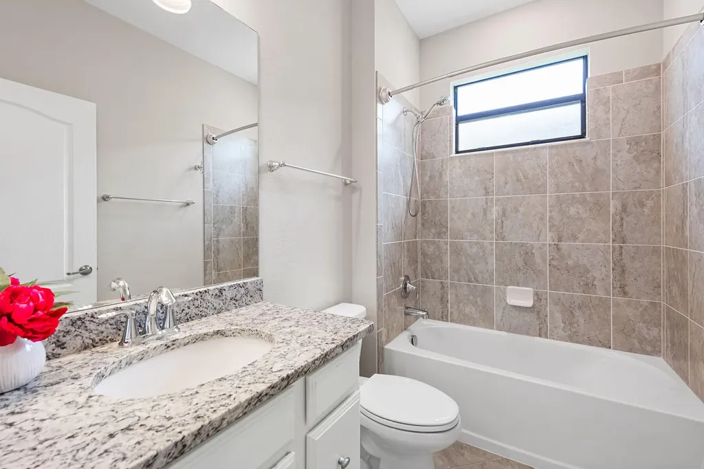 9403 Foxglove Lane Naples FL 34120