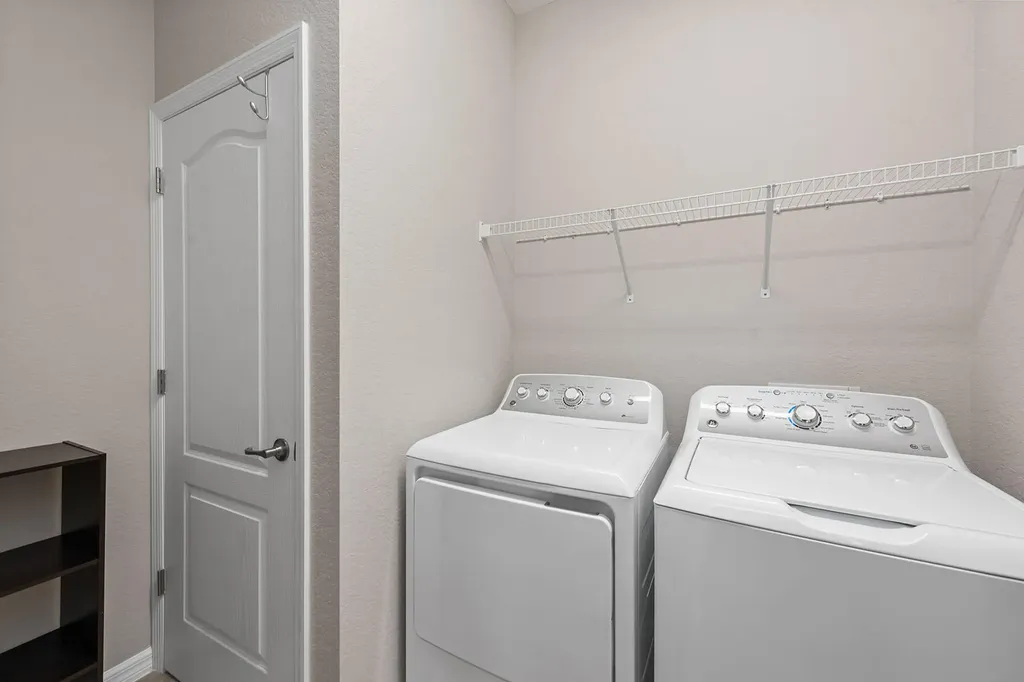 9403 Foxglove Lane Naples FL 34120