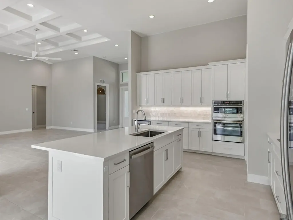 1213 Whiteheart Avenue Marco Island FL 34145