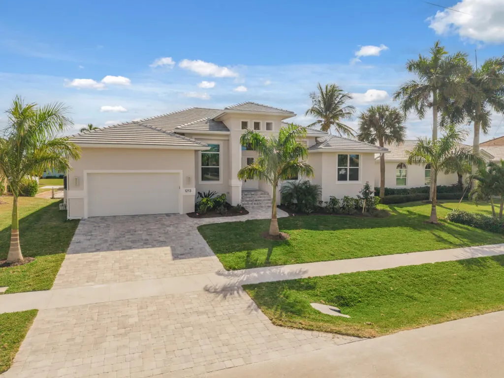 1213 Whiteheart Avenue Marco Island FL 34145