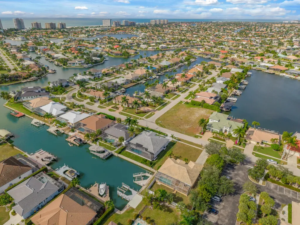 1213 Whiteheart Avenue Marco Island FL 34145