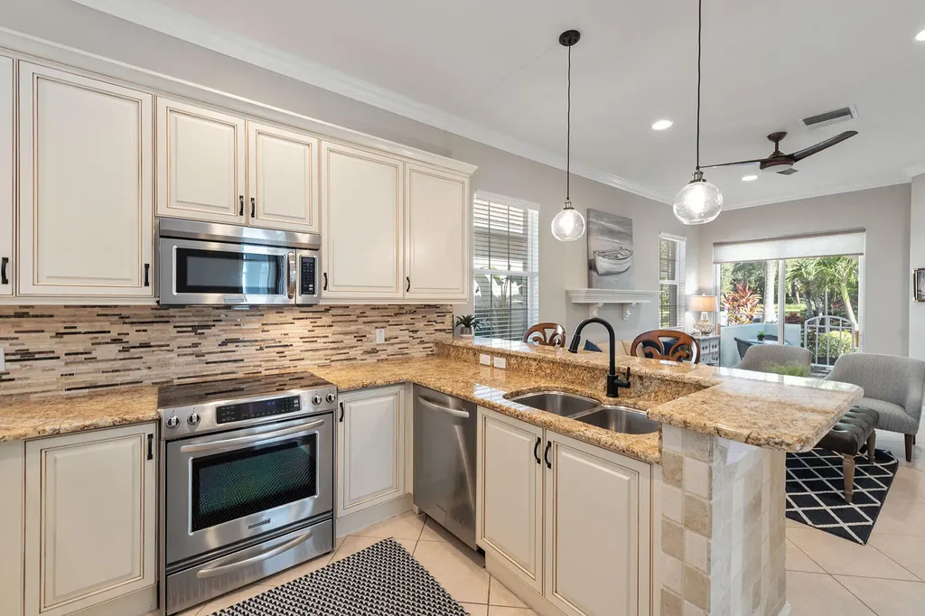 3878 Cotton Green Path Drive Naples FL 34114