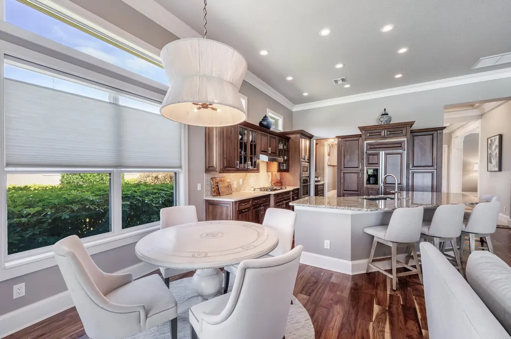 3086 Aviamar Circle Naples FL 34114