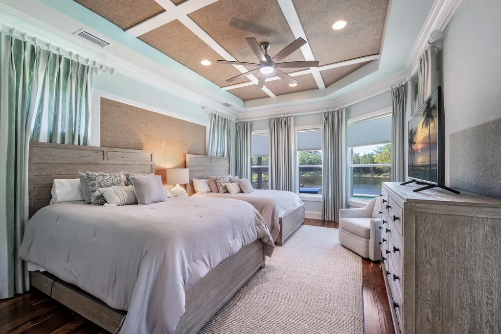 3086 Aviamar Circle Naples FL 34114