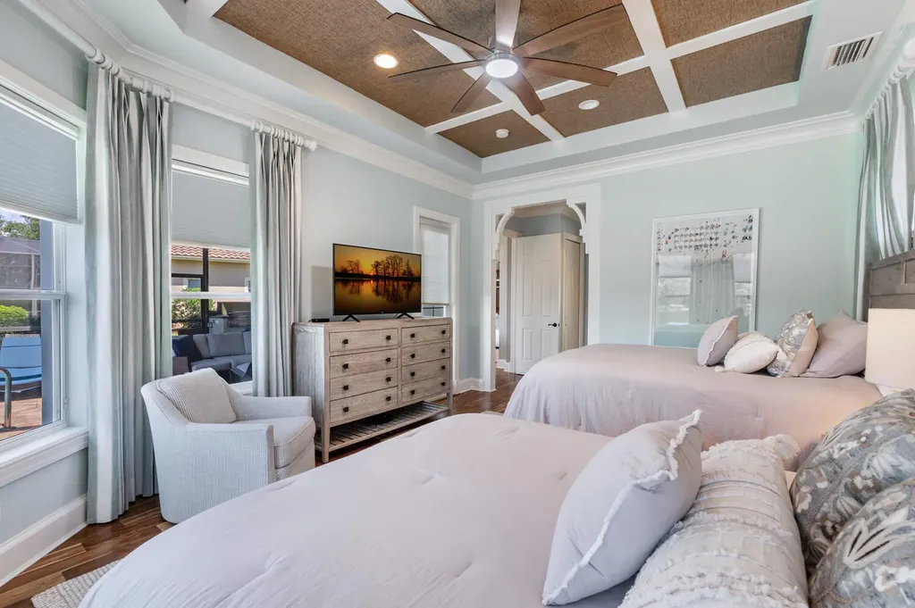 3086 Aviamar Circle Naples FL 34114