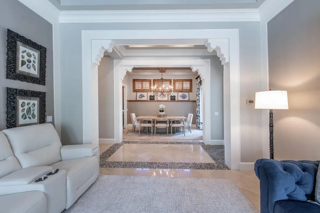 3086 Aviamar Circle Naples FL 34114