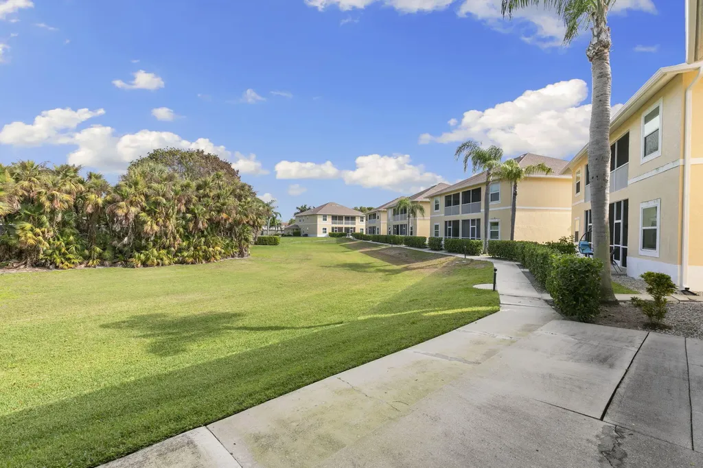 462 Tallwood Street Marco Island FL 34145