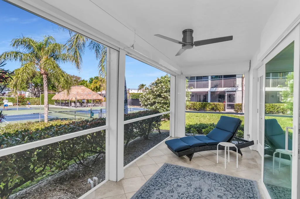 661 W Elkcam Circle Marco Island FL 34145