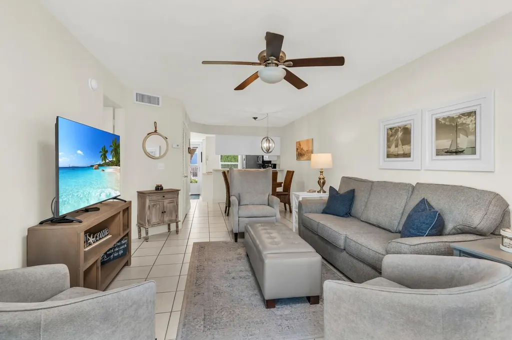 661 W Elkcam Circle Marco Island FL 34145