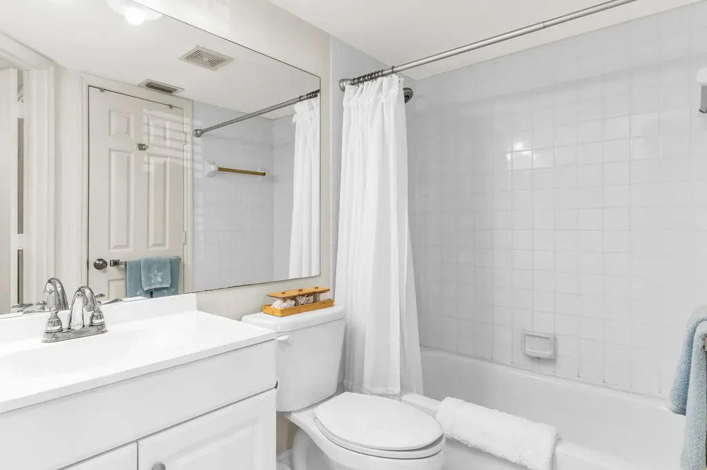 661 W Elkcam Circle Marco Island FL 34145